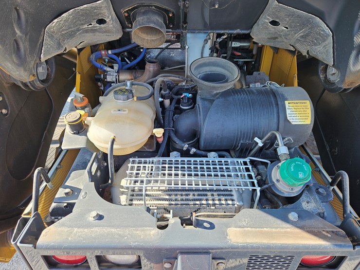 2018-deere-331g-image-18