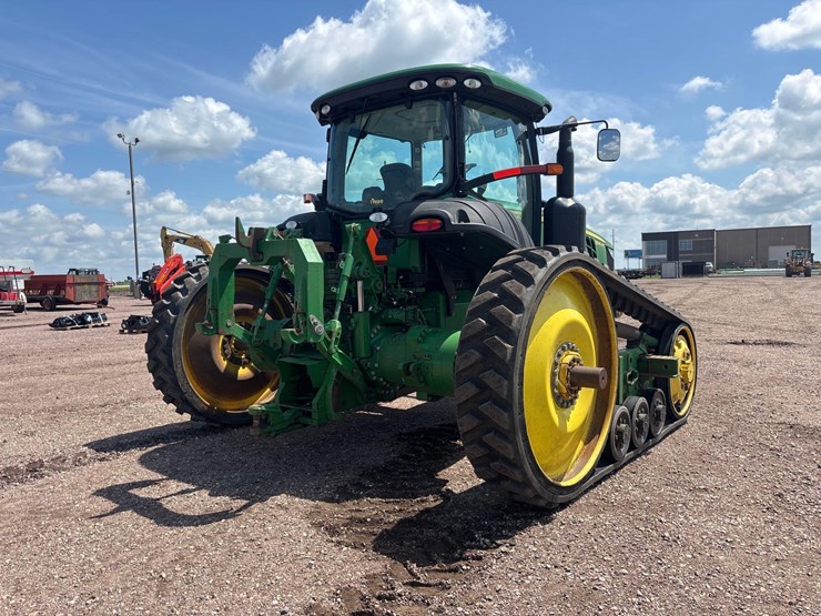 2012-john-deere-8335rt-image-4