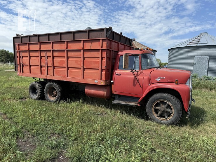 1972-international-loadstar-image-17