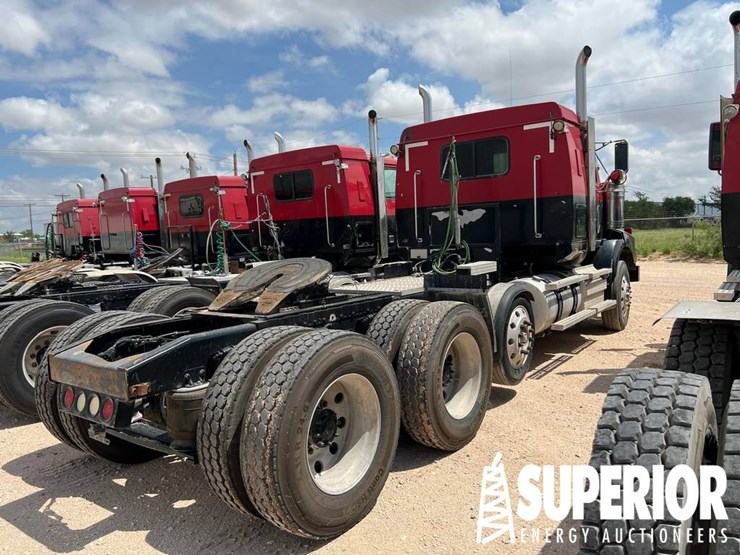 2012-western-star-4900-image-4