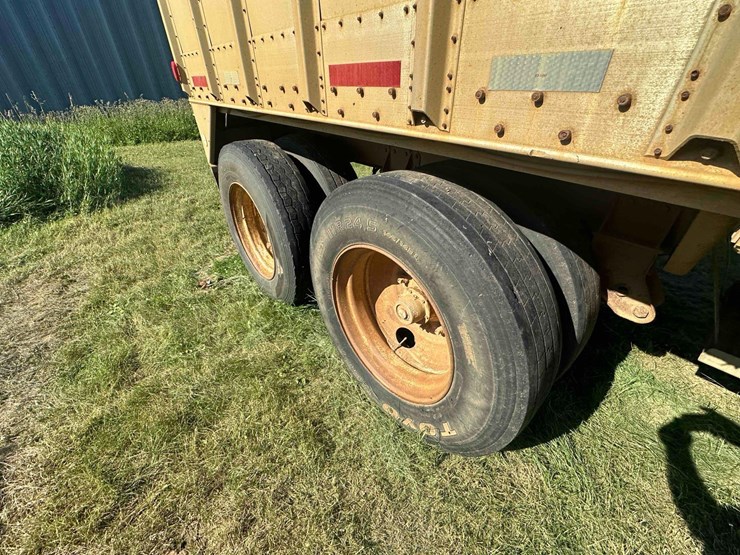 1980-guthrie-trailer-image-7