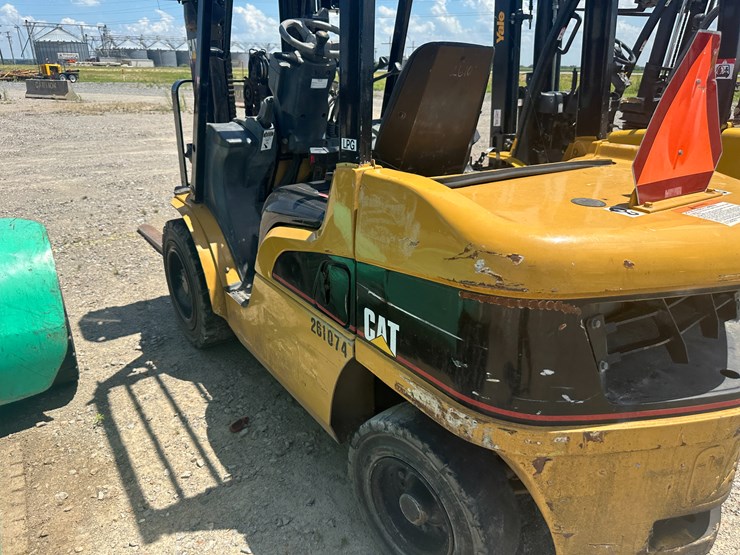 caterpillar-c5000-image-17