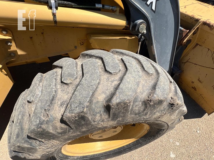 2013-deere-310sk-image-12