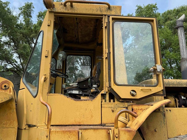 caterpillar-966c-image-16