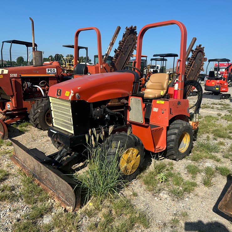 DITCH WITCH RT40