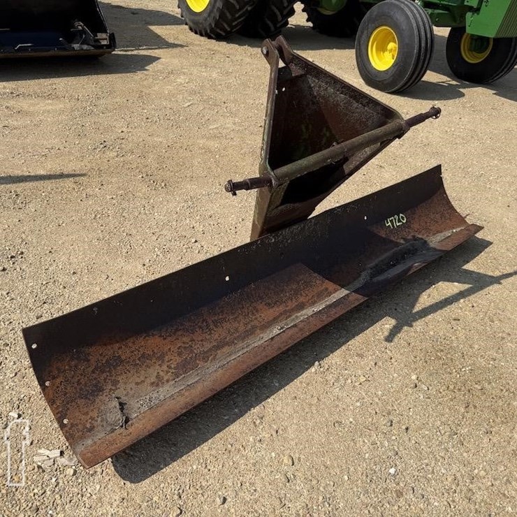 JOHN DEERE BLADE