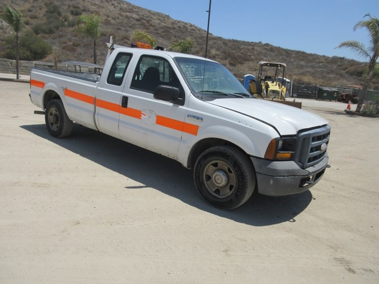 2006-ford-f250-sd-image-4
