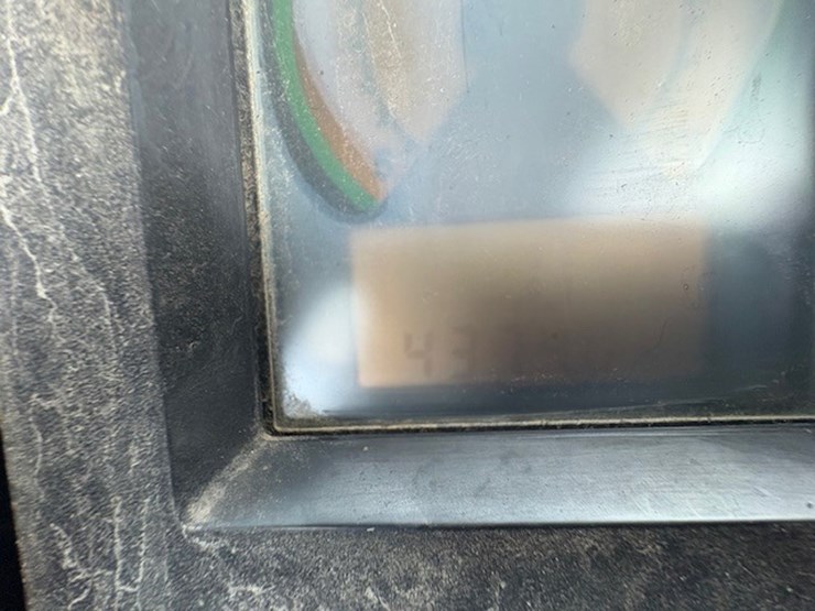 john-deere-8560-image-56