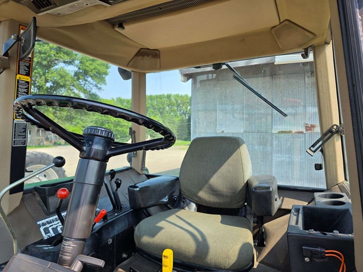 1990-john-deere-4455-image-51
