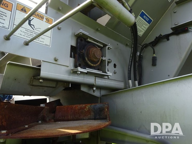 2019-john-deere-r4045-image-69
