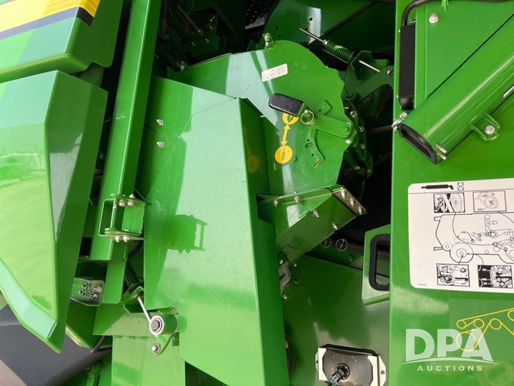 2016-john-deere-s690-image-102