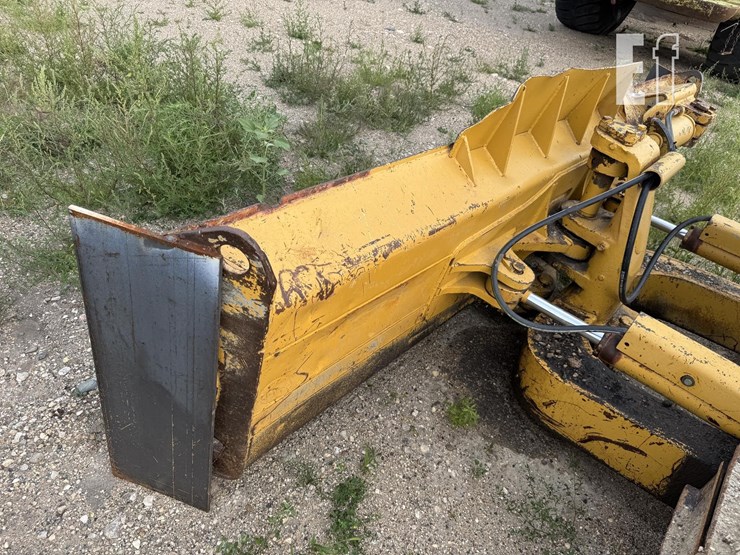 caterpillar-d5m-lgp-ii-image-16
