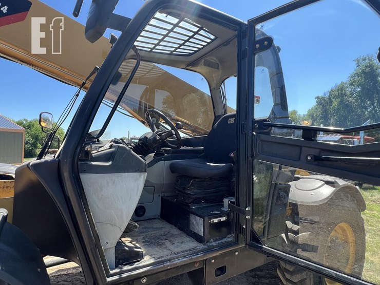 caterpillar-th514-image-15