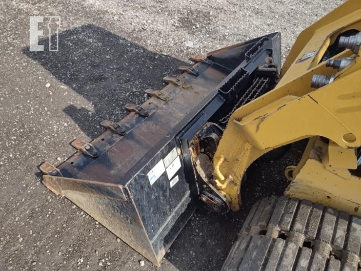 2022-caterpillar-259d3-image-18