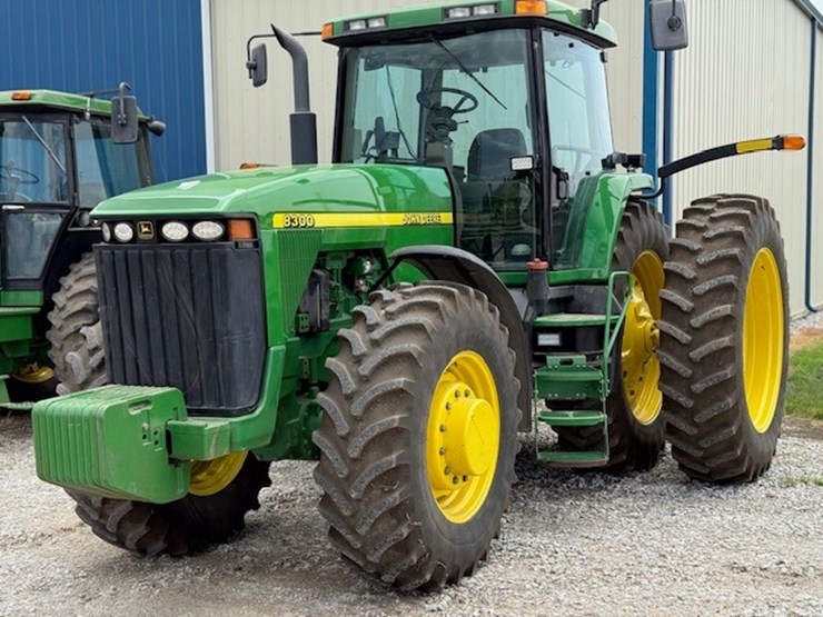 john-deere-8300-image-5