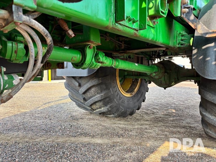 2019-john-deere-f4365-image-39