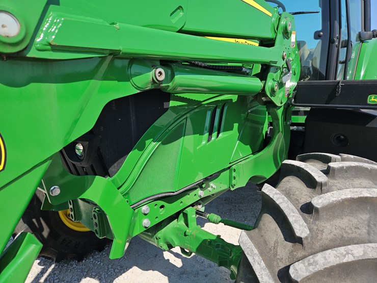2022-john-deere-6130m-image-7