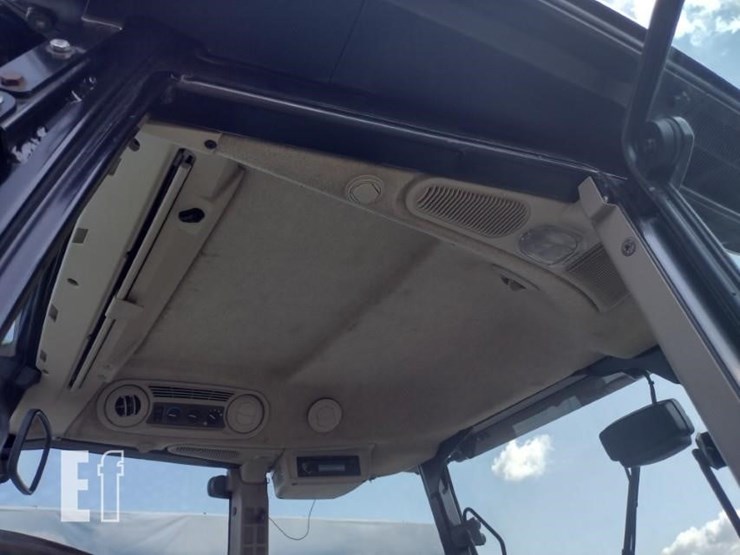 2017-john-deere-5100r-image-15