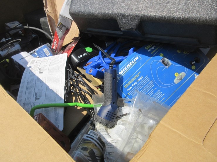 lot-of-misc-automotive-items,-image-5