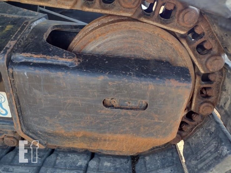 2021-hitachi-zx135us-6-image-39