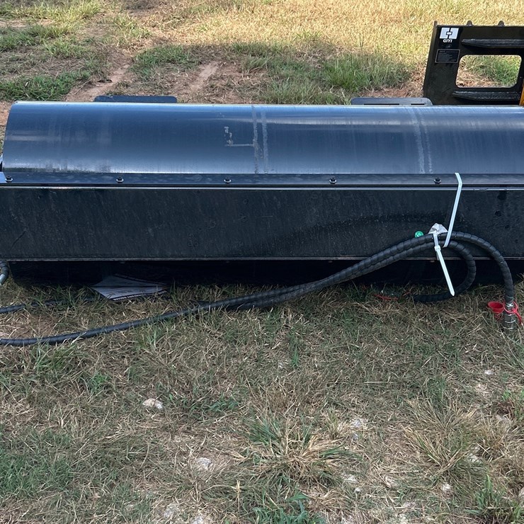 #141 • Quick Attach Vibratory Roller