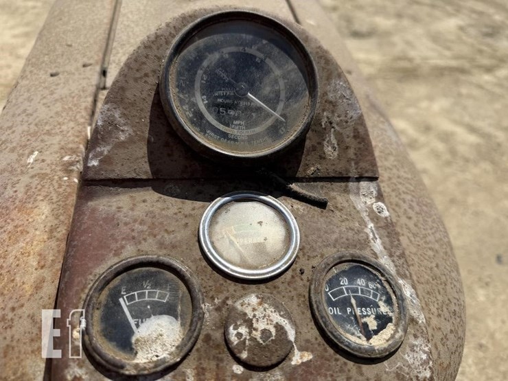 ford-900-image-9