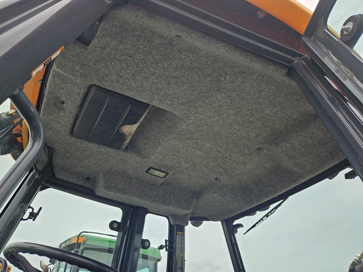 2018-deere-310l-image-20