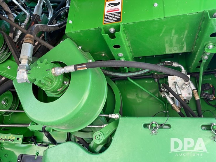 2016-john-deere-s690-image-100