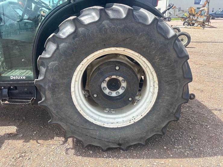 2013-new-holland-t4050-tractor-with-loader-image-36