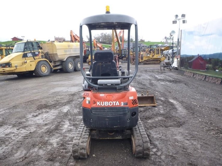 2016-kubota-u17-image-4