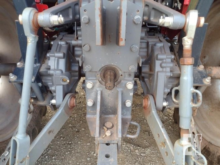 massey-ferguson-1735m-image-20