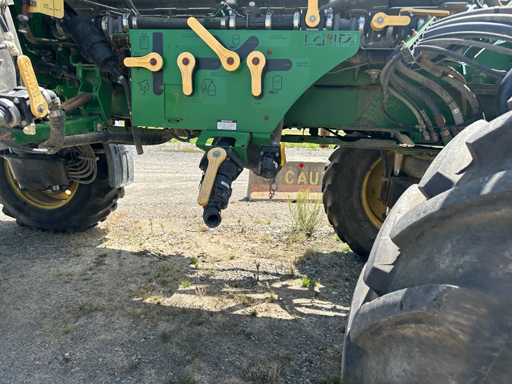 2018-john-deere-r4038-image-28