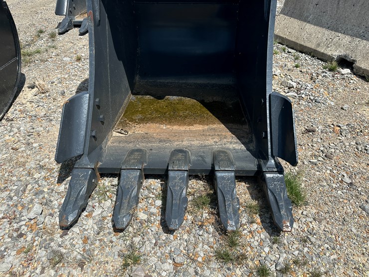 deere-200-image-7