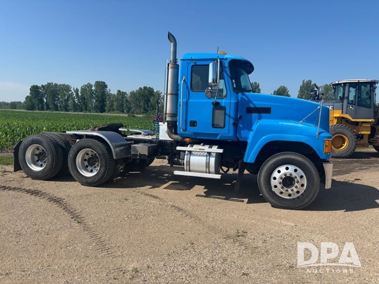 2006-mack-chn613-image-3