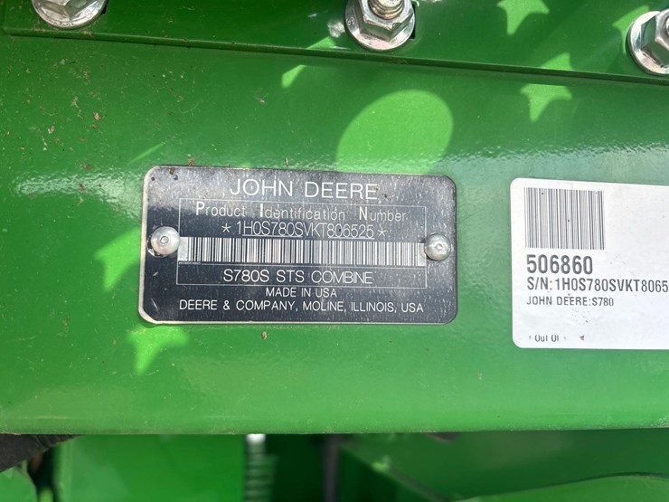 2019-john-deere-s780-image-2