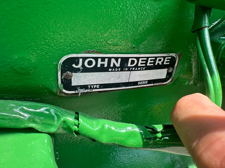 john-deere-2030-image-37