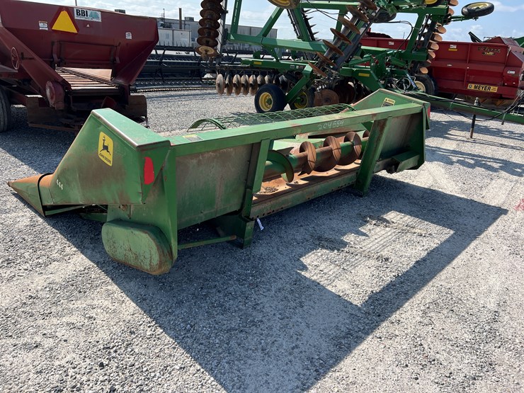 john-deere-444-image-3