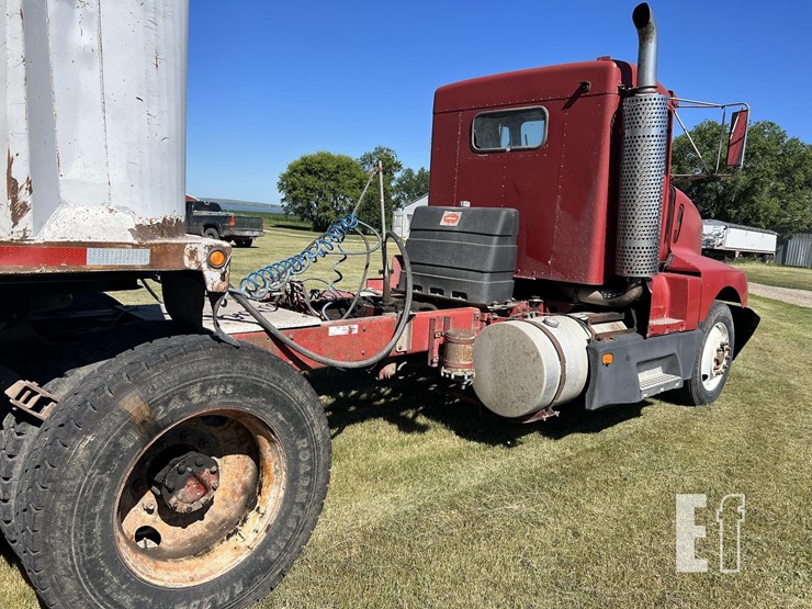 1990-kenworth-t600-image-7