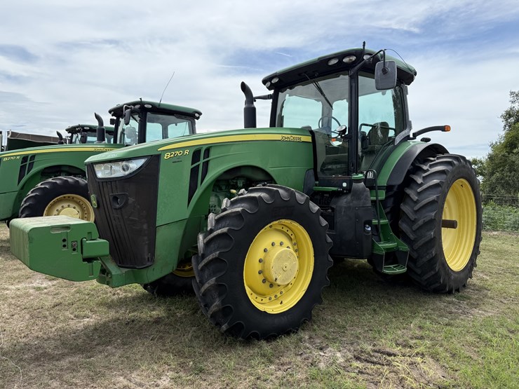 2014-john-deere-8270r-image-2