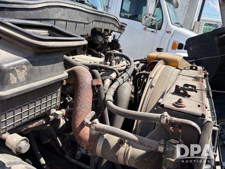 2012-international-durastar-4400-image-20