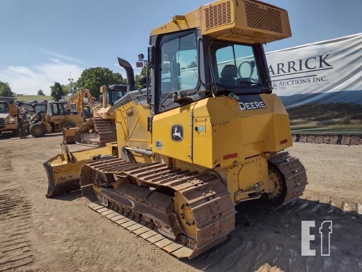 2016-deere-650k-image-47