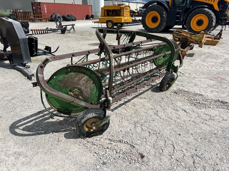 john-deere-350-image-4