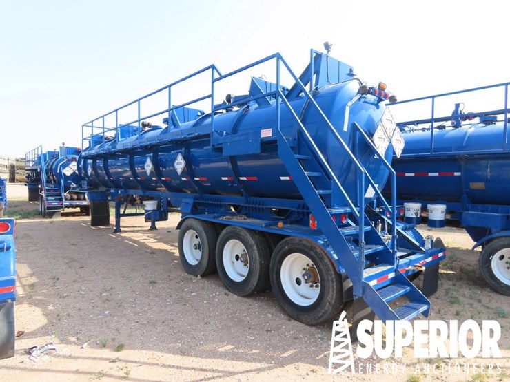 (x)-(5-22)-2018-worley-8000-gal-3-axle-chemical-tr-image-2