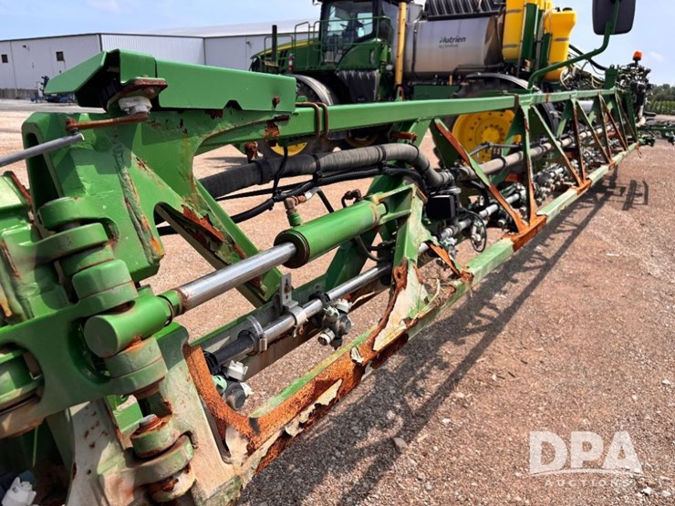 2017-john-deere-r4045-image-93