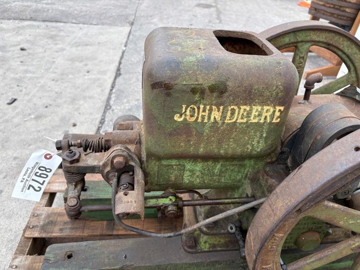 john-deere-112-image-6