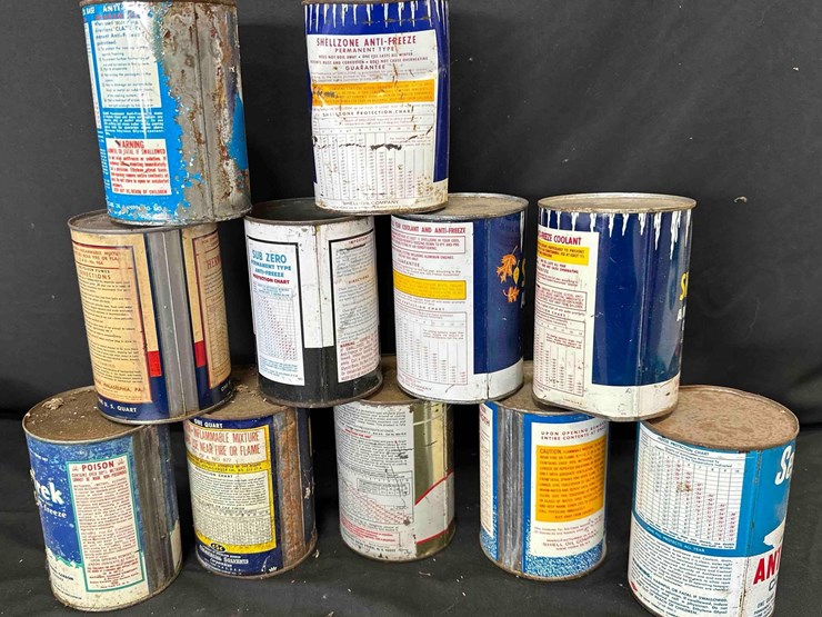 1041---(11)-misc.-vintage-lubricant-cans---some-are-full-image-2