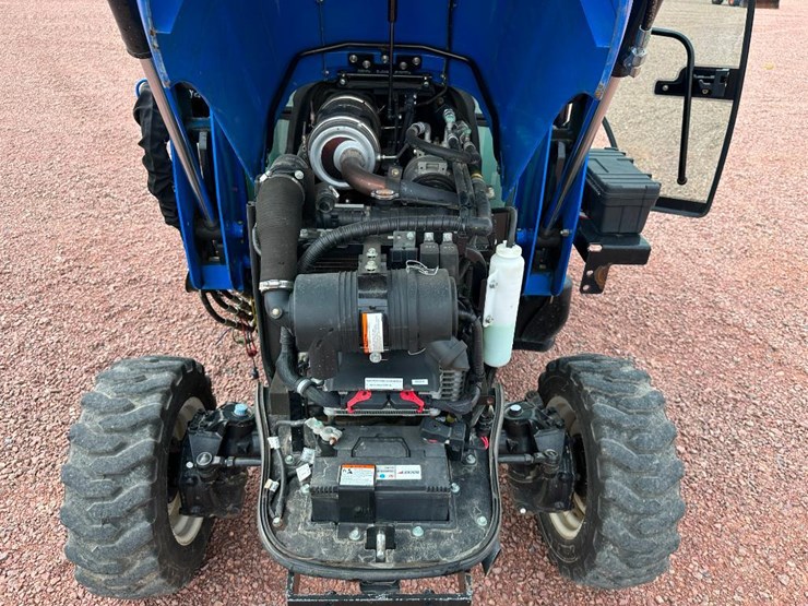 2020-new-holland-boomer-40-image-29