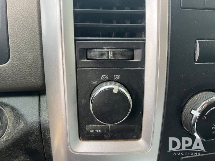 2012-dodge-ram-1500-image-58