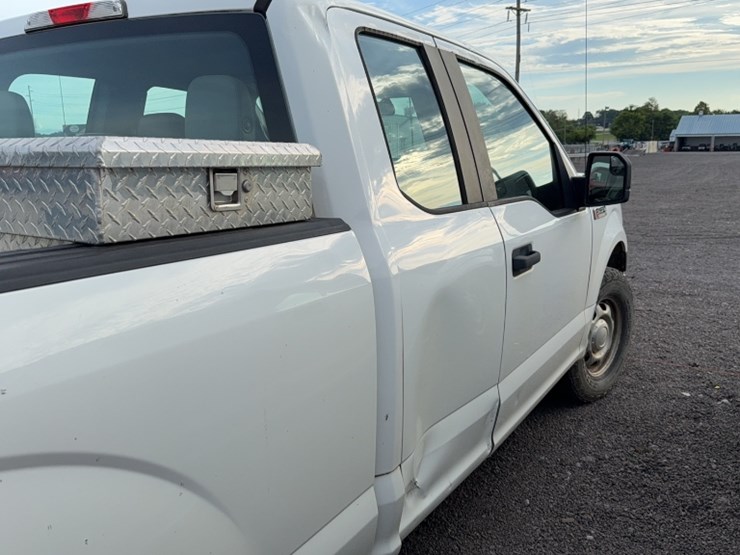 2015-ford-f150-image-6