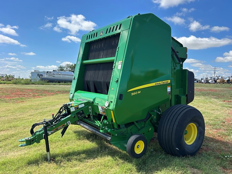 john-deere-560m-image-20